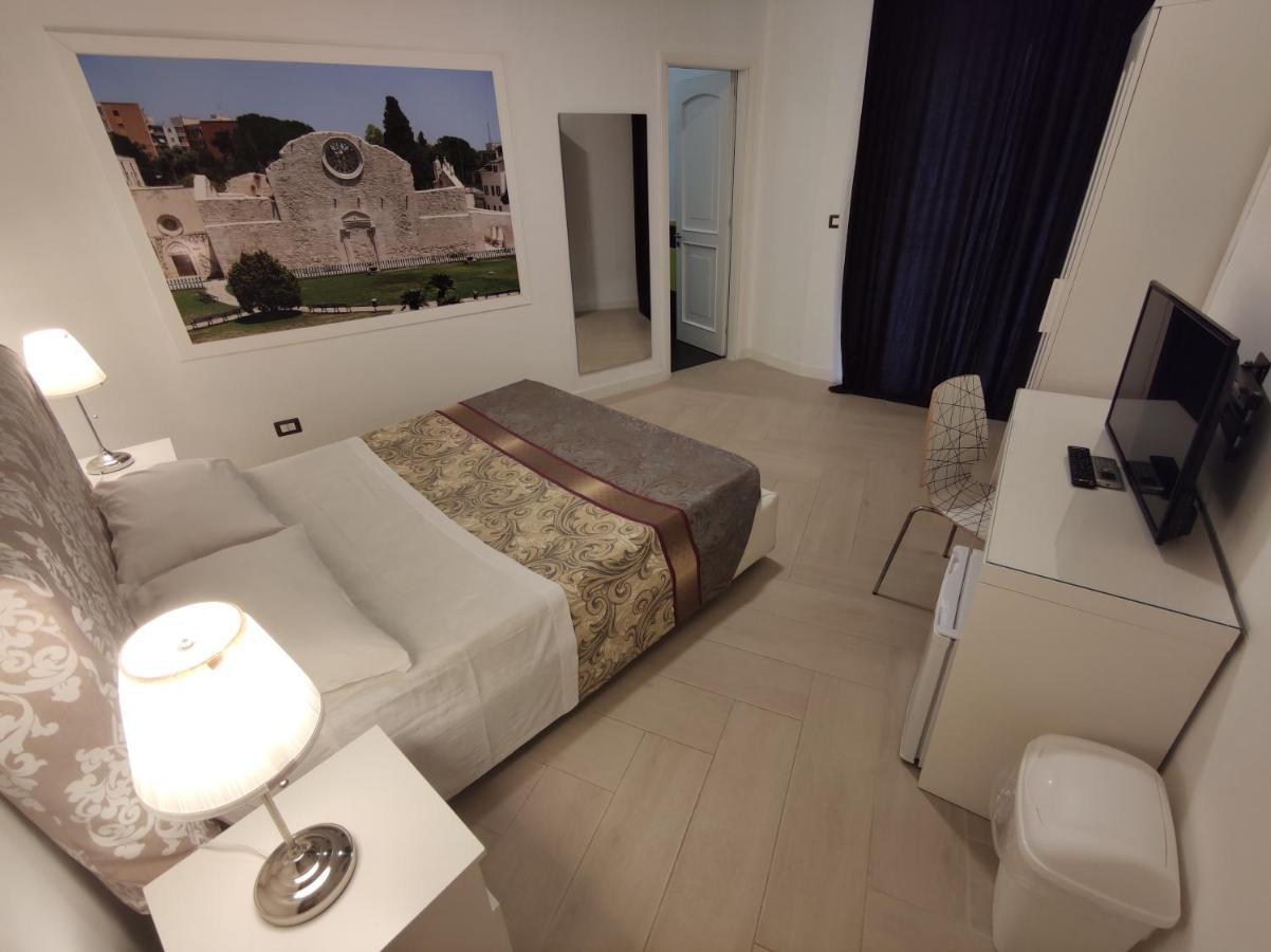 Sami Luxury Rooms 3 8 0 7 9 4 9 2 5 3 Szirakúza Kültér fotó